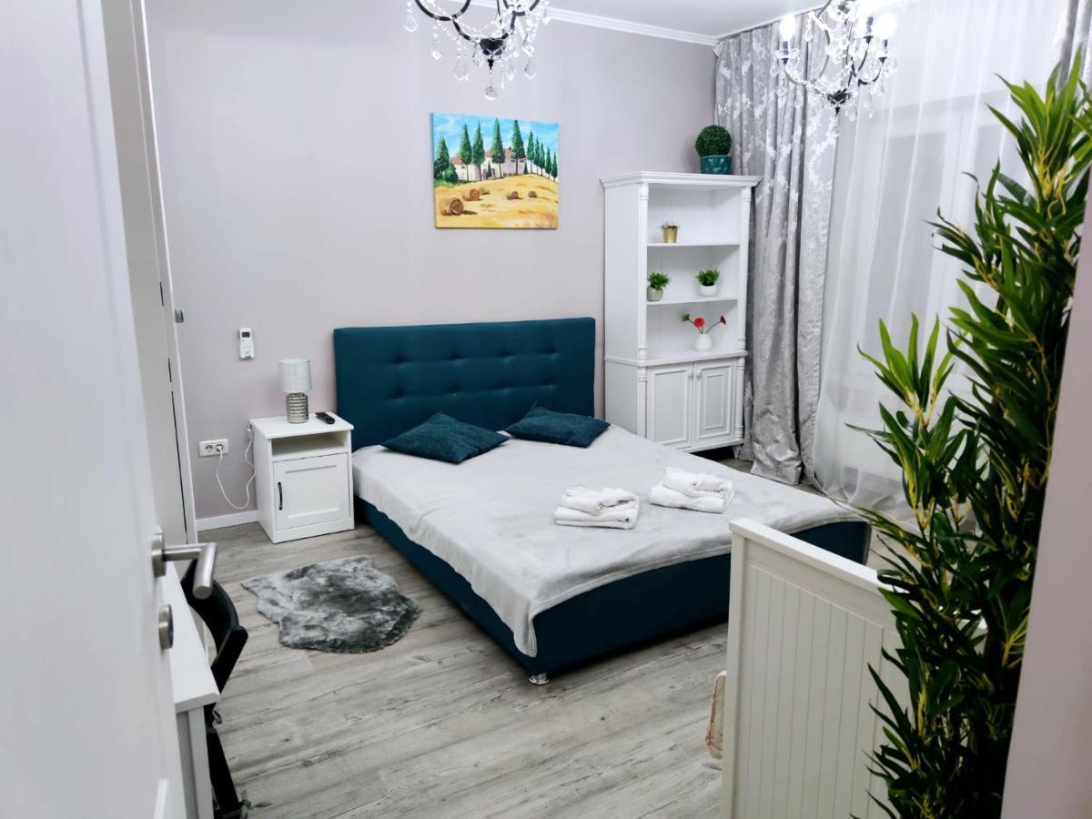 Chic Studio Old City Center - Ivo19 Бухарест Экстерьер фото