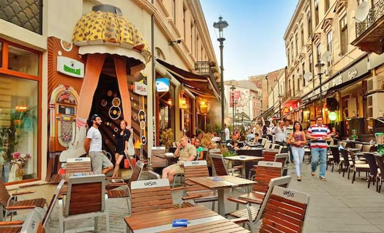 Chic Studio Old City Center - Ivo19 Бухарест Экстерьер фото